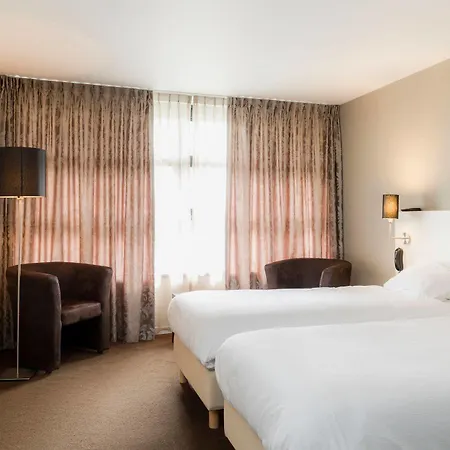 Hotel Wassenaar فندق فاسّينار