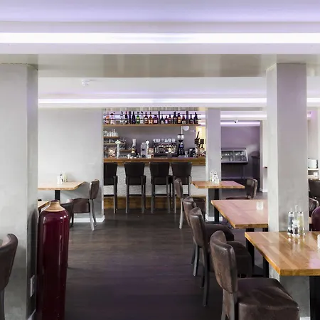 Hotel Wassenaar מלון ואסנאר