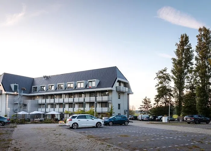 Otel Hotel Wassenaar 3*