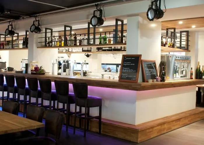 Otel Hotel Wassenaar 3*